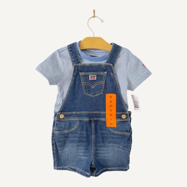 Levis | 2 ans