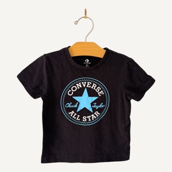 Converse | 2 ans