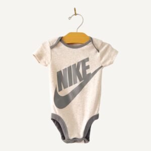 Nike | 6-12 mois