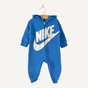 Nike | 18 mois