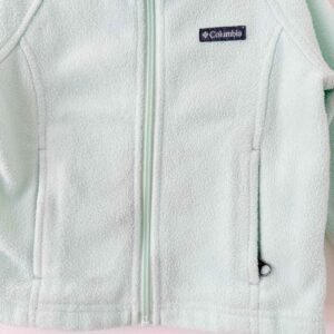 Alternative view of *Imparfait* Columbia | 2 ans